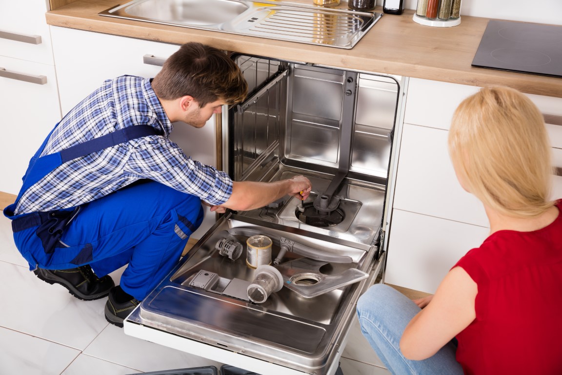 Expertos en Indesit: Servicio Técnico Profesional en Puente de Vallecas