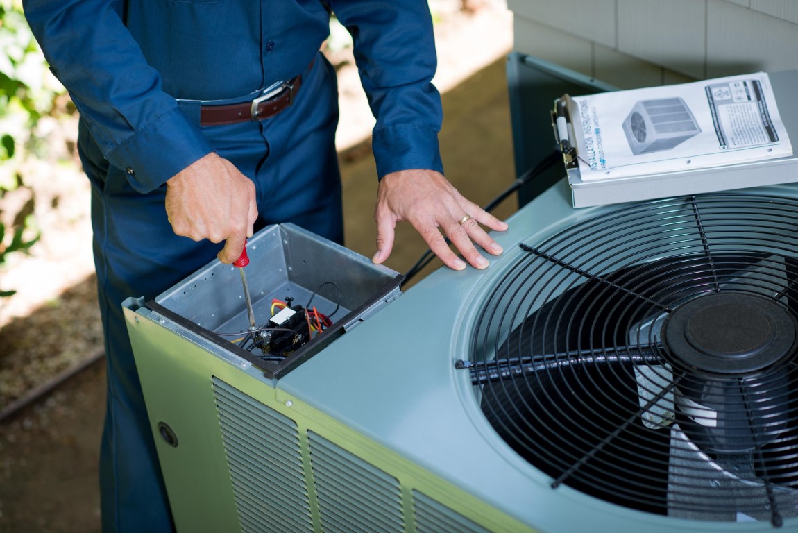 Reparación de aire acondicionado INTERCLISA en Salou: Velocidad y precisión garantizadas.